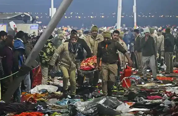 কুম্ভমেলায় পদদলিত হয়ে ১৫ জনের মৃত্যু,আহত শতাধিক