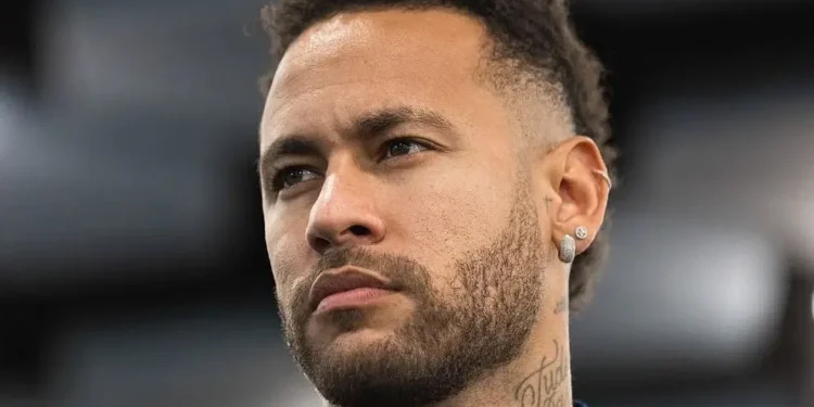 ব্রাজিল তারকা নেইমার