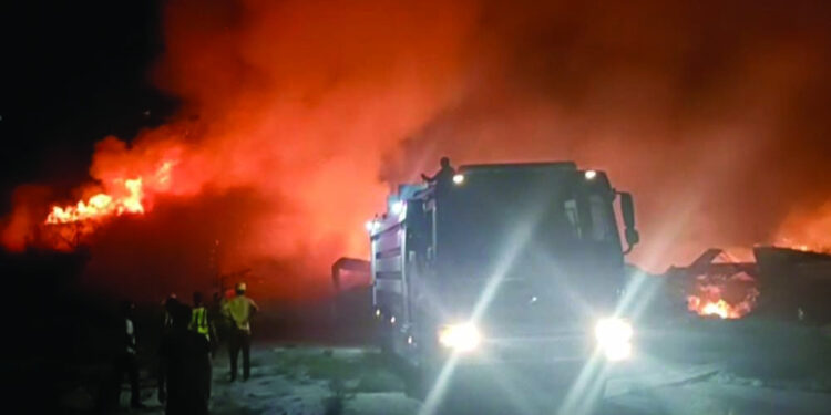 পটুয়াখালী তাপ বিদ্যুৎ কেন্দ্রে ভয়াবহ আগুন