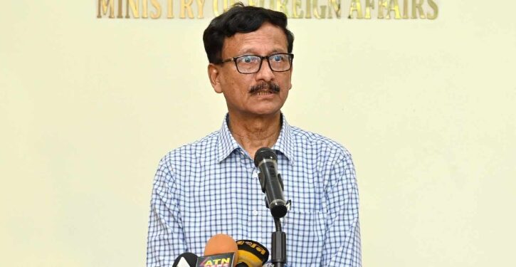 জরুরি প্রয়োজন ছাড়া ভারত না যাওয়ার পরামর্শ পররাষ্ট্র উপদেষ্টার