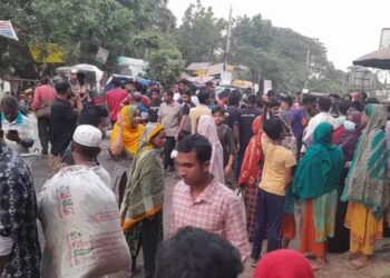 নওঁগাতে হানিফ বাসের ধাক্কায় মোটর মেকানিক নিহত