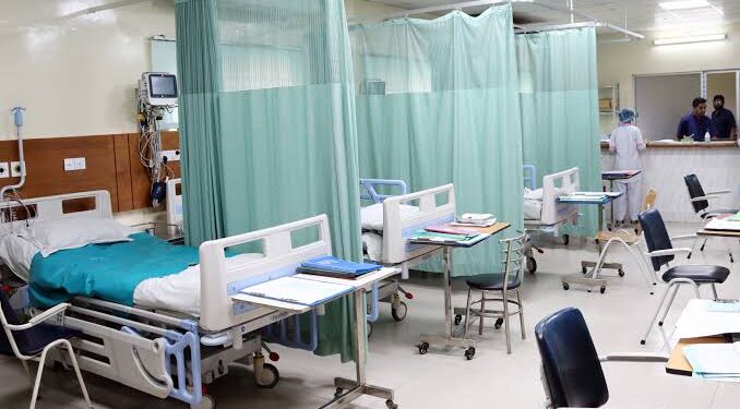 নওগাঁয় ধর্ষণের শিকার ছাত্রী হাসপাতালে চিকিৎসাধীন’ অভিযুক্ত কলেজ ছাত্র আটক